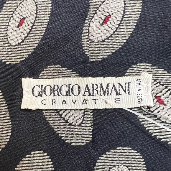 Giorgio Armani Navy Blue and Paisley Tie - Picture 4 of 6